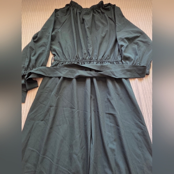 Womens Green Round Neck Full Length Long Sleeve Dress Size Medium - Picture 8 of 14